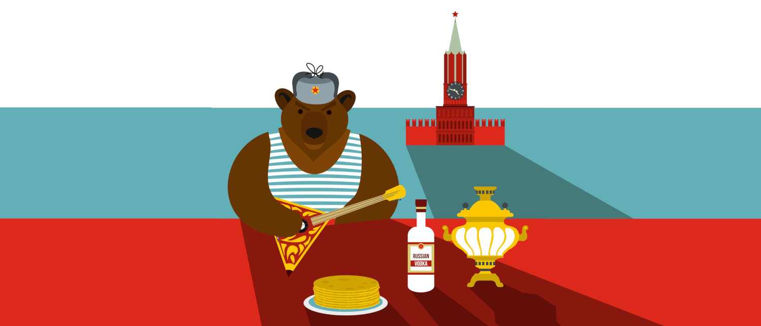 Медведь в ушанке и с бутылкой водки играет на балалайке на фоне кремля и Российского флага